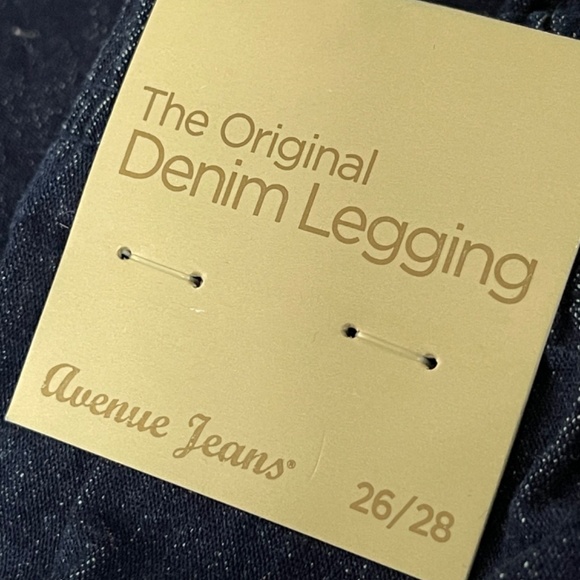 NWT Ladies Jeggings (Jeans/Leggings) AVENUE, Size 26/28 Never Worn Perfect - Picture 7 of 7